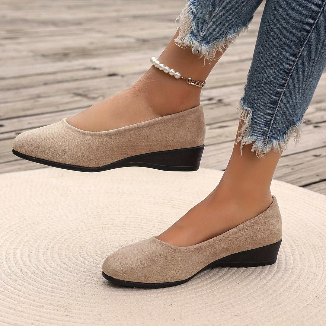 Éliane – Comfortable ballerinas with wedge heel