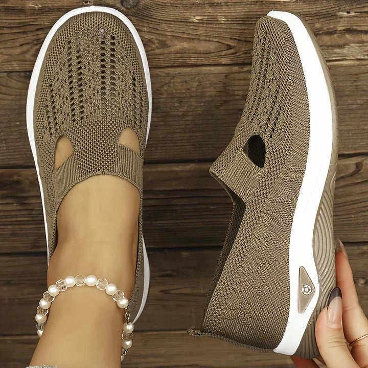 Carry - Orthopaedic slip-on shoes