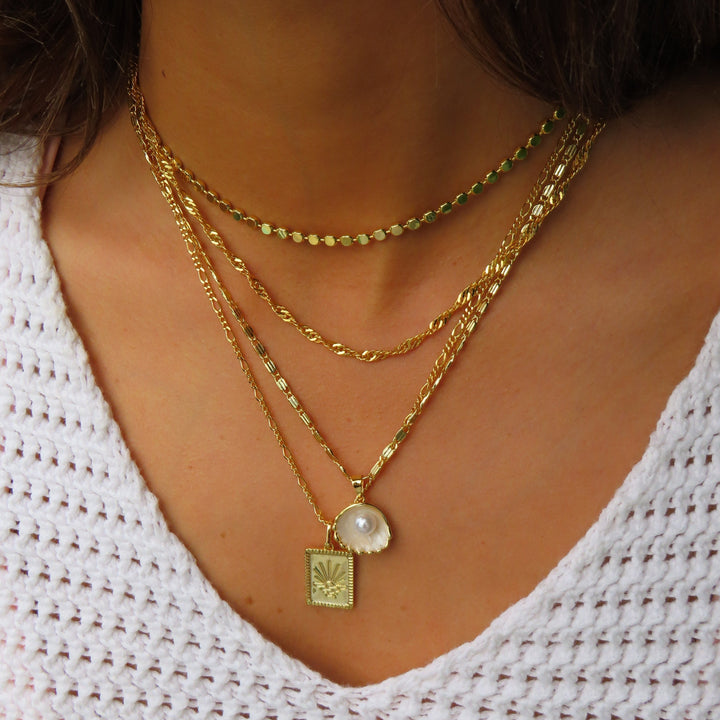 Radiant Sun Pendant Necklace